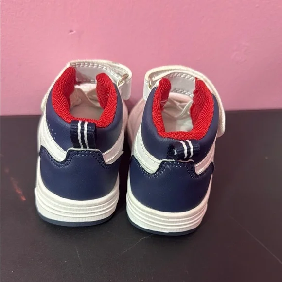 Nautica White and Red Low-Top Sneakers with Velcro - Picture 4 of 5